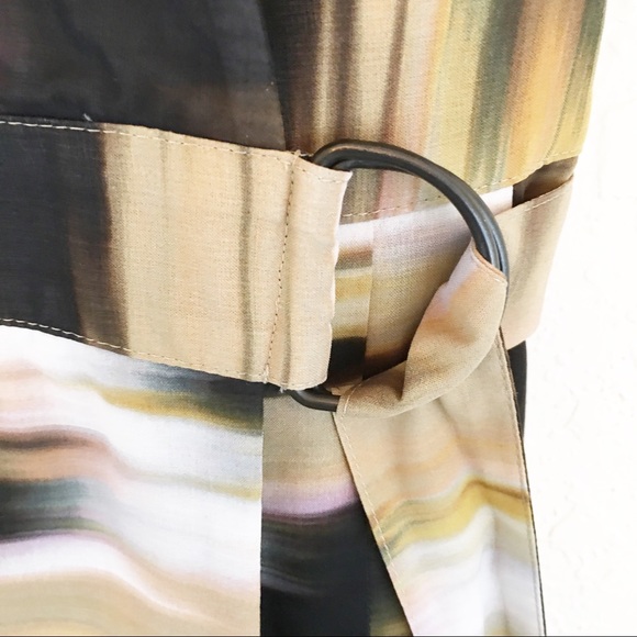 Akris Punto | Camo Print Wrap Belted Dress - Picture 6 of 7